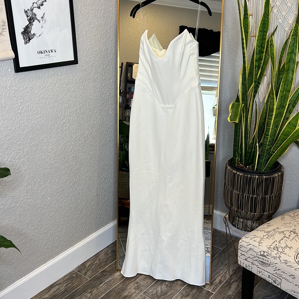 HOUSE OF CB 'Tamara' Ivory Strapless Corset Dress NWOT - Picture 8 of 15